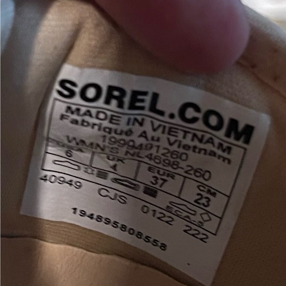 Sorel Women's Kinetic Impact Strap Sz 6 Sand Pink Color Leather Mesh Sneakers - Picture 8 of 9